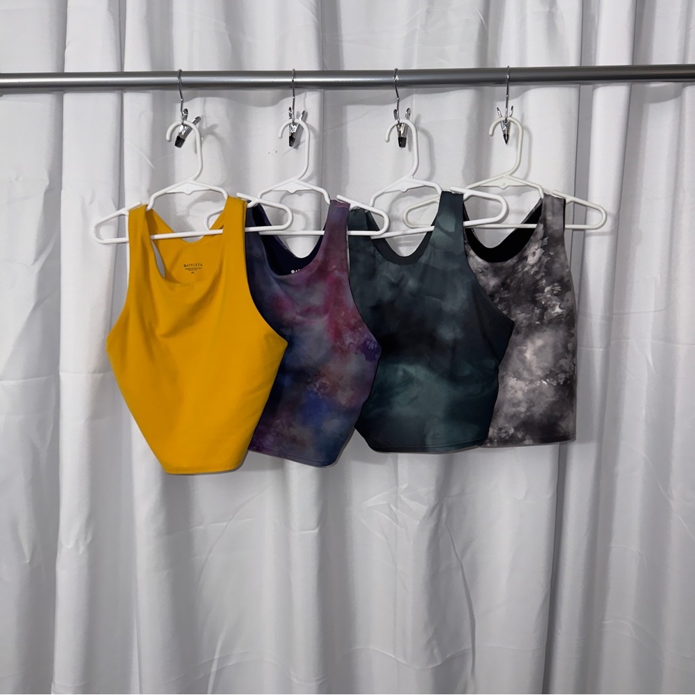 BUNDLE OF 4 - Athleta Crop Tops w/ shelf bra